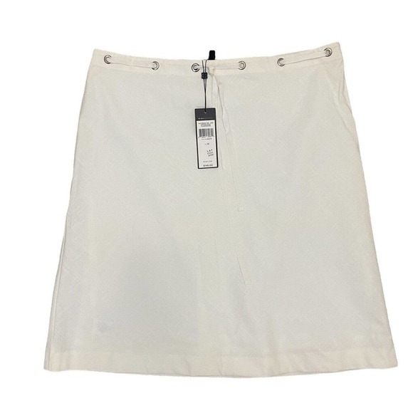 BCBGMaxAzria Dresses & Skirts - BCBG Max Azria WHITE Woven Cotton  High WAISTED SKIRT NWT $146 Sz 12